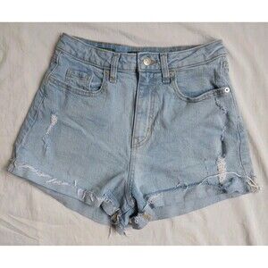 Wild Fable Super-High Rise Rolled Cuff Mom Jean Shorts Light Wash Women’s 2/R